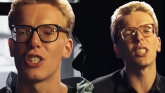 The Proclaimers - I'm Gonna Be (500 Miles) (Official Music Video)
