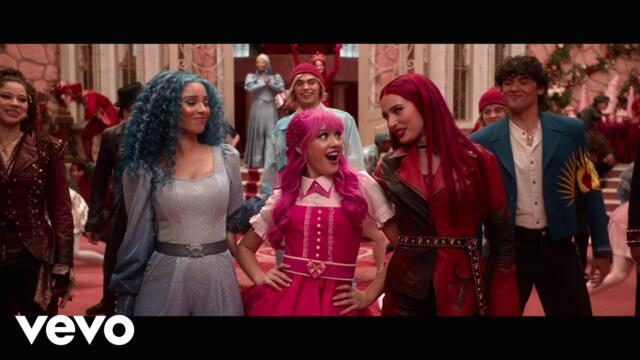 Descendants Wicked Wonderland - Cast - Go Live It (From "Descendants: Wicked Wonderland")