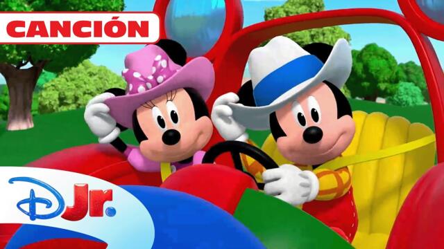 LAS CANCIONES DE MICKEY EN LA GRANJA: Mickey y Minnie tienen una granja 🚜 | @DisneyJuniorES