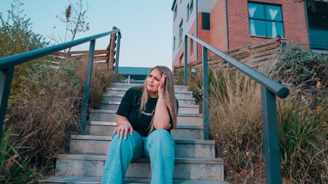 Calvin Fallo - Everybody Wanna Be In Love (Official Music Video)