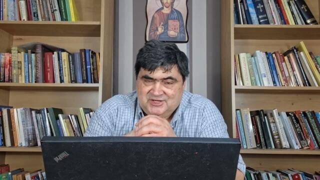 Прав ли е Борисов, че улицата ще смъкне Радев?