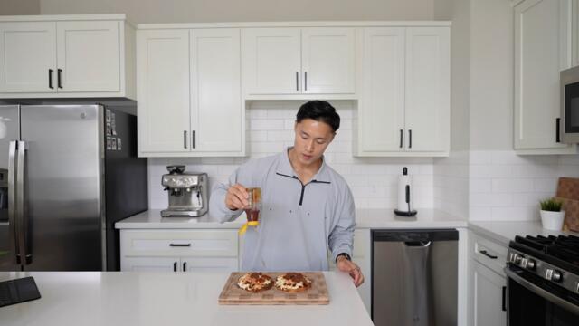 This High-Protein Pizza Toast Is Actually So Good