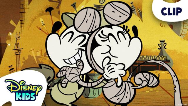 Mickey & Minnie Lost in an Ancient Tomb! 😱 | Mickey Mouse (Shorts) | @disneykids