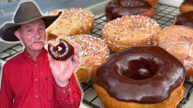 The Best Homemade Amish Donuts (Soft, Fluffy & Chewy)