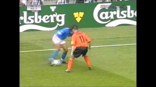 Paolo Maldini Vs Marc Overmars EURO 2000