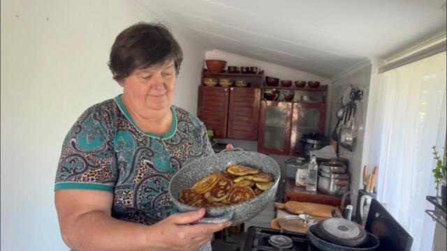 Have leftover mashed potatoes? Make these pancakes!! HOME RECIPES