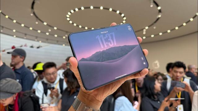 iPhone Duo - First Look & Hands-On! - Brian Tong