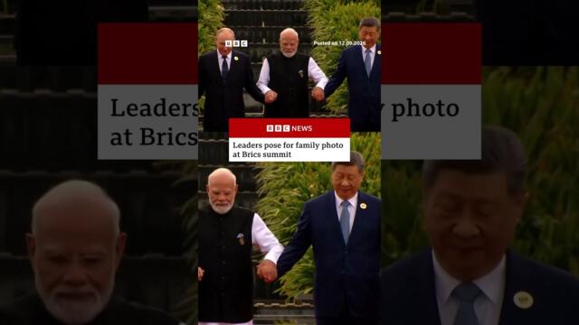 World leaders pose for family photo at Brics summit. #Brics #Delhi #BBCNews