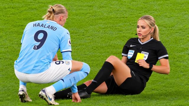 Football’s Most Beautiful & Heartwarming Moments