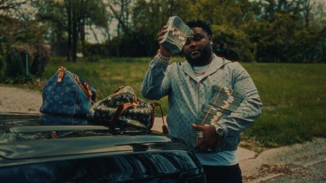 Tee Grizzley - Holding On [Официално видео]