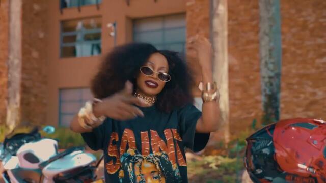 КНИГА НА KAROLE KASITA & SHEEBAH официално музикално видео 4K