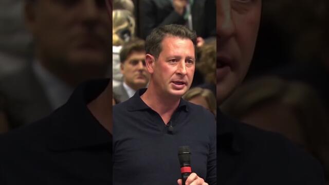 Становится ли Зеленский козлом отпущения для Трампа? Смотрите, как отвечает президент Украины