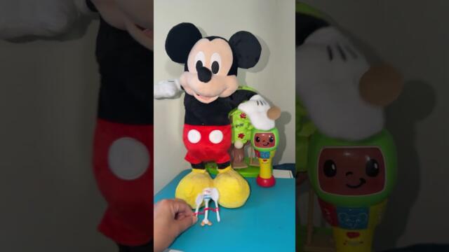 Spoon and Fork figure with Diggy Dancer Mickey