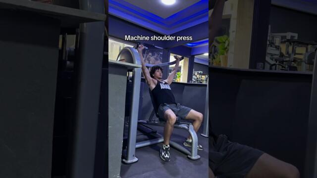 The only three exercise you’ll need to build massive shoulders.