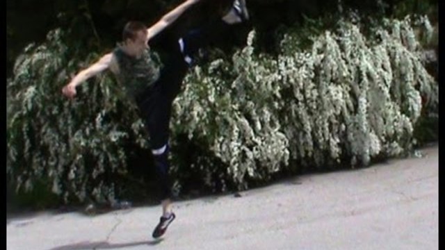 Niki Stilenstail - Taekwondo kicks