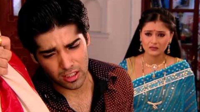 Цветовете на любовта - Епизод 156 (Цял Епизод)