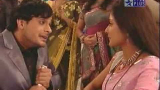 Цветовете на любовта - Aalekh посвети  любовна песен на  Sadhna