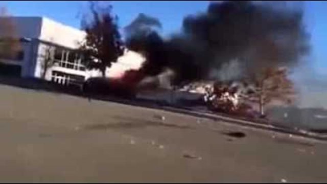 Paul Walker'ın  горящата кола на Пол след взрива
