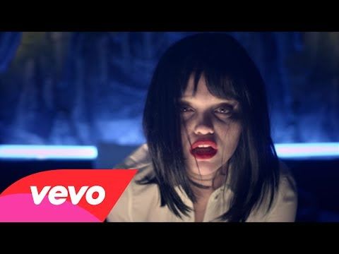 Sky Ferreira - Night Time, My Time