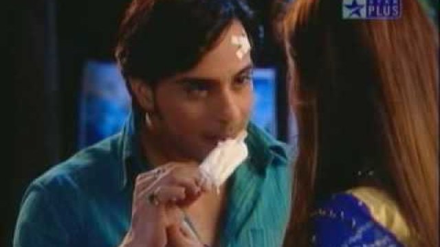 Цветовете на любовта-Прегръдка,Целувка и Сладолед