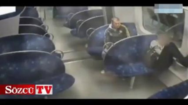 Младо момиче ограбен в метрото, --    Genç kızı metroda soyup böyle taciz ettiler!