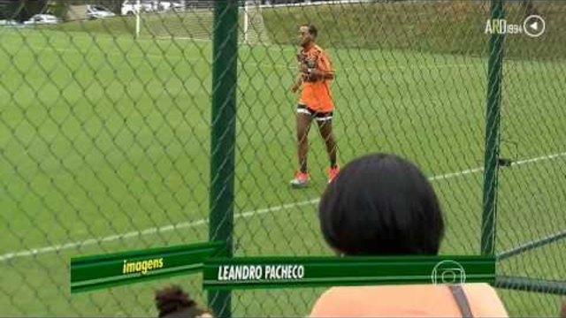 Ronaldinho with Mom in Traning day | #R10isBACK | HD