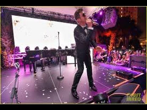 Robin Thicke - Blurred Lines live at New Year's Rockin' Eve 2014