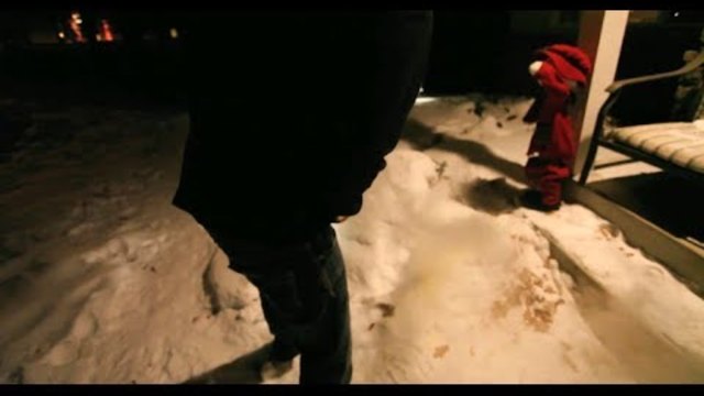 Какво се случва, когато пускате вода при минус 17 (ВИДЕО)