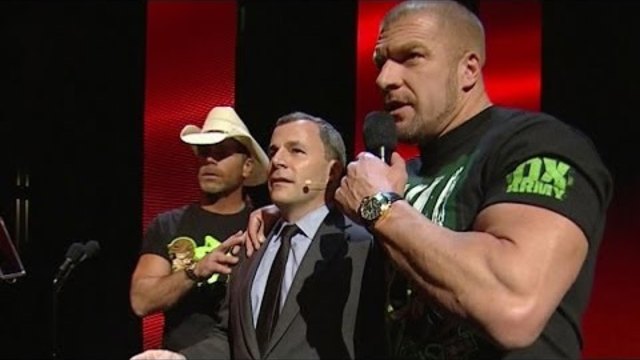 D-Generation X intervenes before a "teleprompter meltdown"