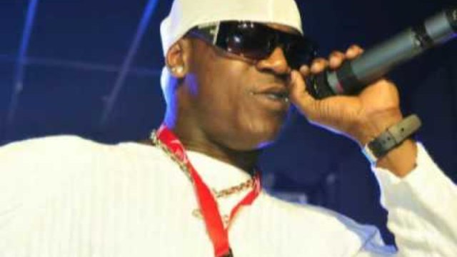 Cute Accuse - Голямо дупе (Big Ass)