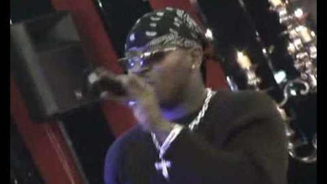 Момиче Искам Теб!Снобско  новогодишно парти в Пловдив! live