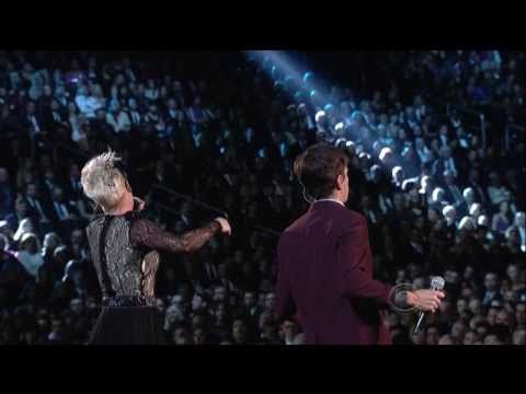P!nk &amp; Nate Reuss - Just Give Me A Reason performance at The Grammy's 2014 HD