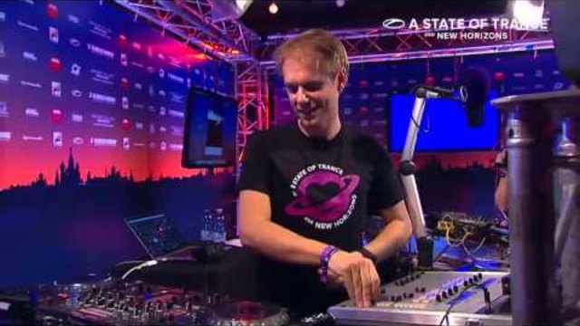 2014! Armin van Buuren presents Gaia - Empire of Hearts (Live At A State Of Trance 650 Moscow)