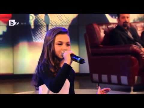 Шоуто на Слави (31.01.2014) Крисия Тодорова - Лане мое / Krisiya Todorova - Lane moe