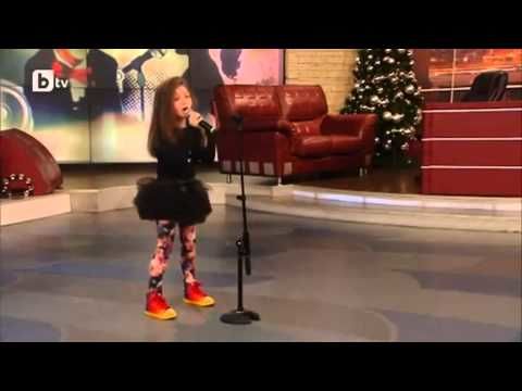 Крисия Тодорова (Krisia Todorova (Bulgarian girl 9 years old singing Listen by Beyoncе)