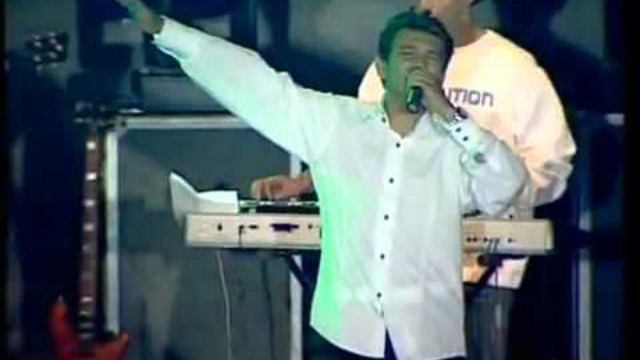 Sinan Sakic - Sunce moje - (LIVE) - (Tasmajdan 2008)