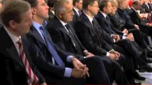 Бойко Борисов спи по време на Нобеловите награди