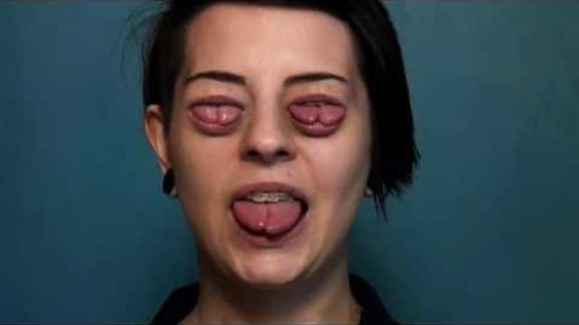 Born With Three Mouths / Момиче с три усти - 2/4 - Girl With Split Tongue