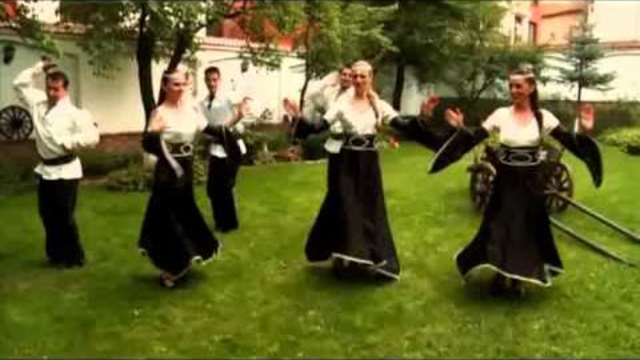 Хороводна Китка- 1 част