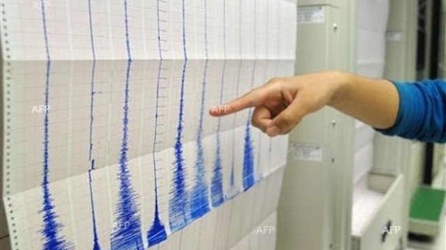 24 май 2014 - Силно земетресение разлюля Бургас София и България