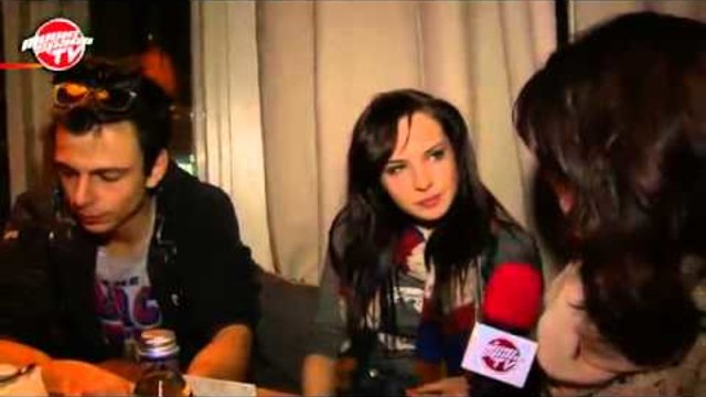 Гаджета ли са Джулия Бочева и Никола Стоянов