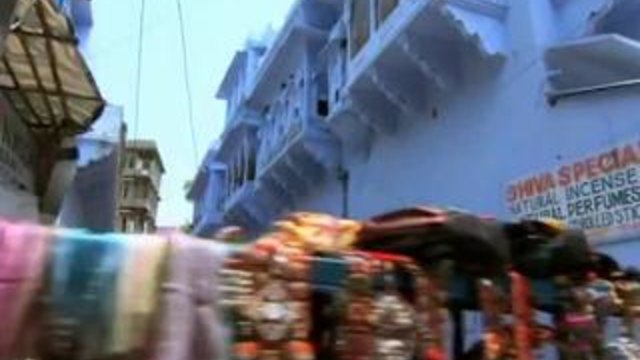 Diya Aur Baati Hum 2011 S01E01 WEBRip BGAudio - Pro-SD