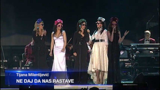 Zvezde Granda - Splet pesama ( Live Arena 11. 11. 2014 )