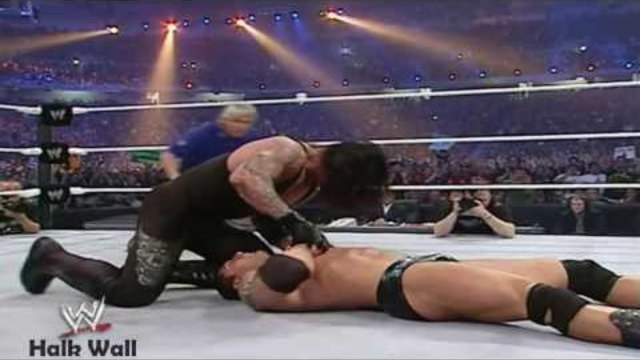 The Undertaker vs Batista - Wrestlemania 23 Highlights HD