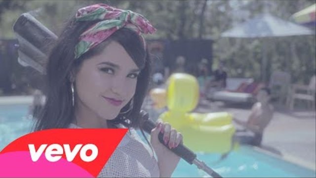 Becky G - Shower