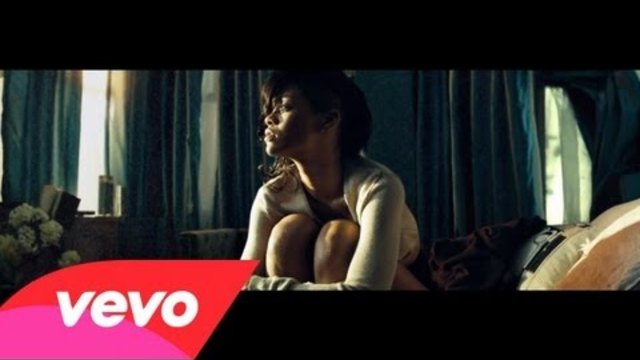 Rihanna - Diamonds