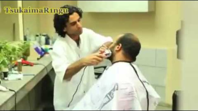 Funny Arab guy !