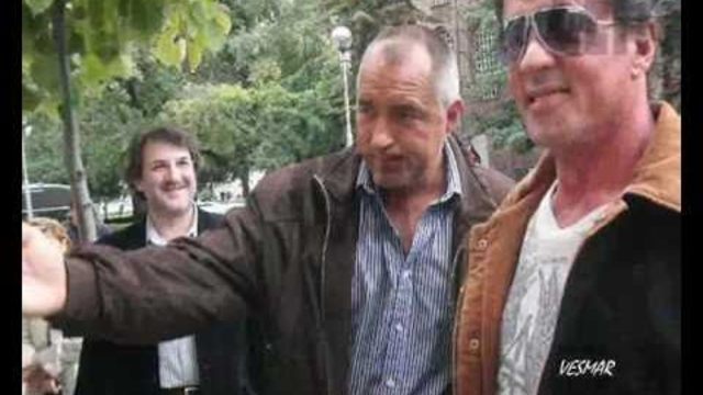 ЗАМУНДА БАНАНА БЕНД Съм много убав