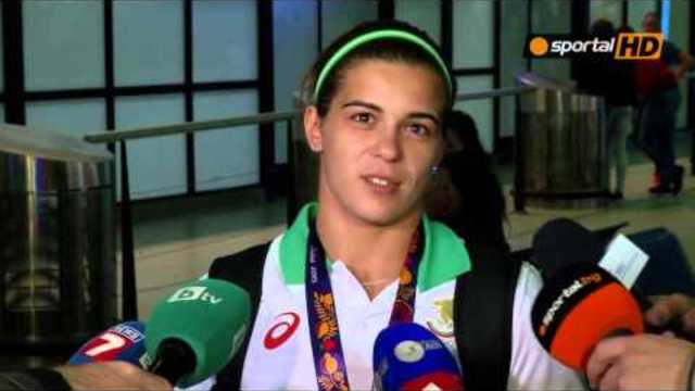 Българската гордост от Баку се завърна !