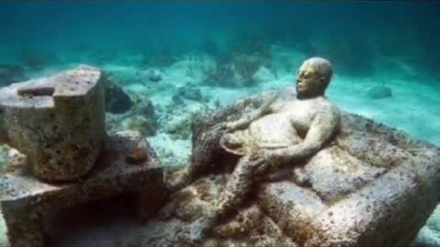 Bottom of the Sea ~ Dhruva Aliman - Feat.  Art by Jason Decaires Taylor